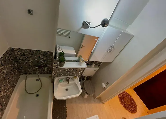 Appartamento Rustic Trainstation Corner *